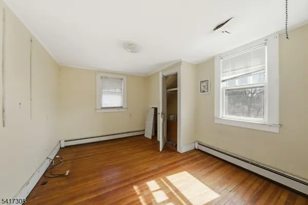 610 Watchung Rd, Bound Brook Boro, NJ 08805