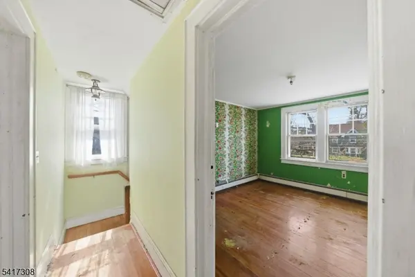 610 Watchung Rd, Bound Brook Boro, NJ 08805