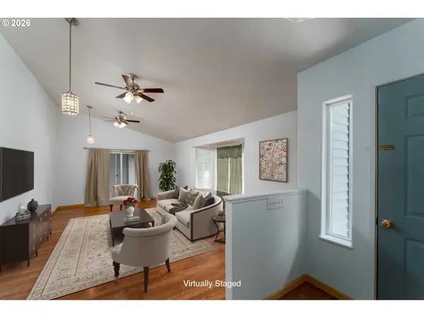 2340 KELSO DR, Kelso, WA 98626