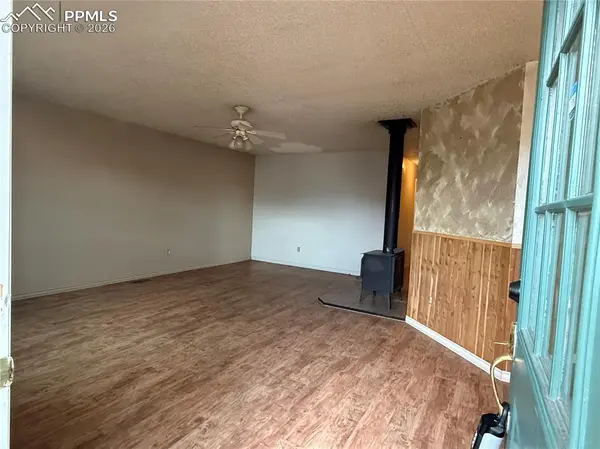 322 Iris DR, Fountain, CO 80817