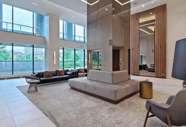 2 Sonic WAY #2309, Toronto C11, ON M3C 0P2