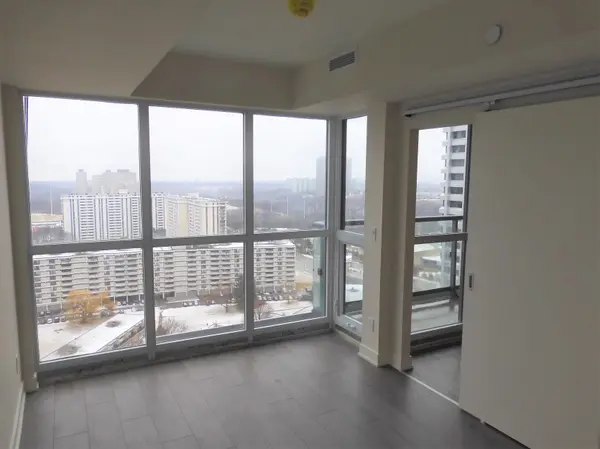 2 Sonic WAY #2309, Toronto C11, ON M3C 0P2