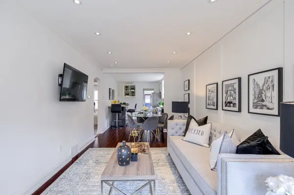 1105 Greenwood AVE, Toronto E03, ON M4J 4E5