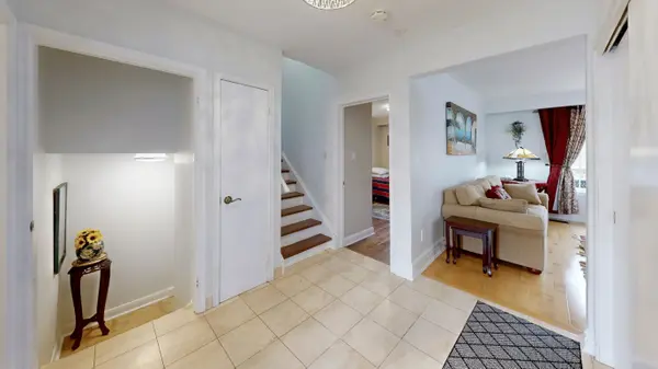 77 Letchworth CRES, Toronto W05, ON M3M 1Z1