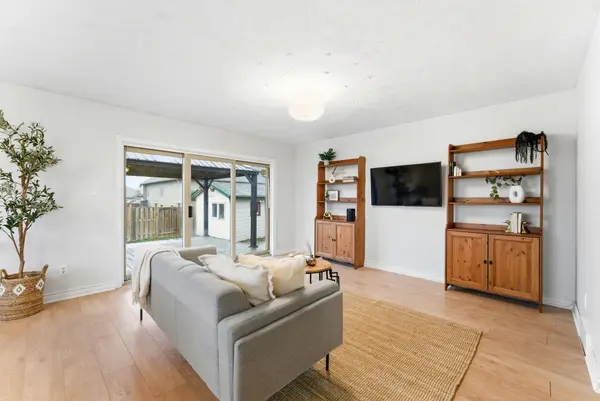 72 WADE RD, West Lincoln, ON L0R 2A0