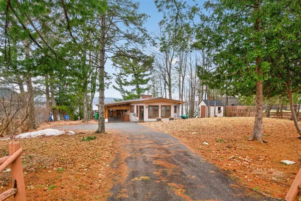 2890 Barlow CRES, Constance Bay - Dunrobin - Kilmaurs - Woodlawn, ON K0A 1T0