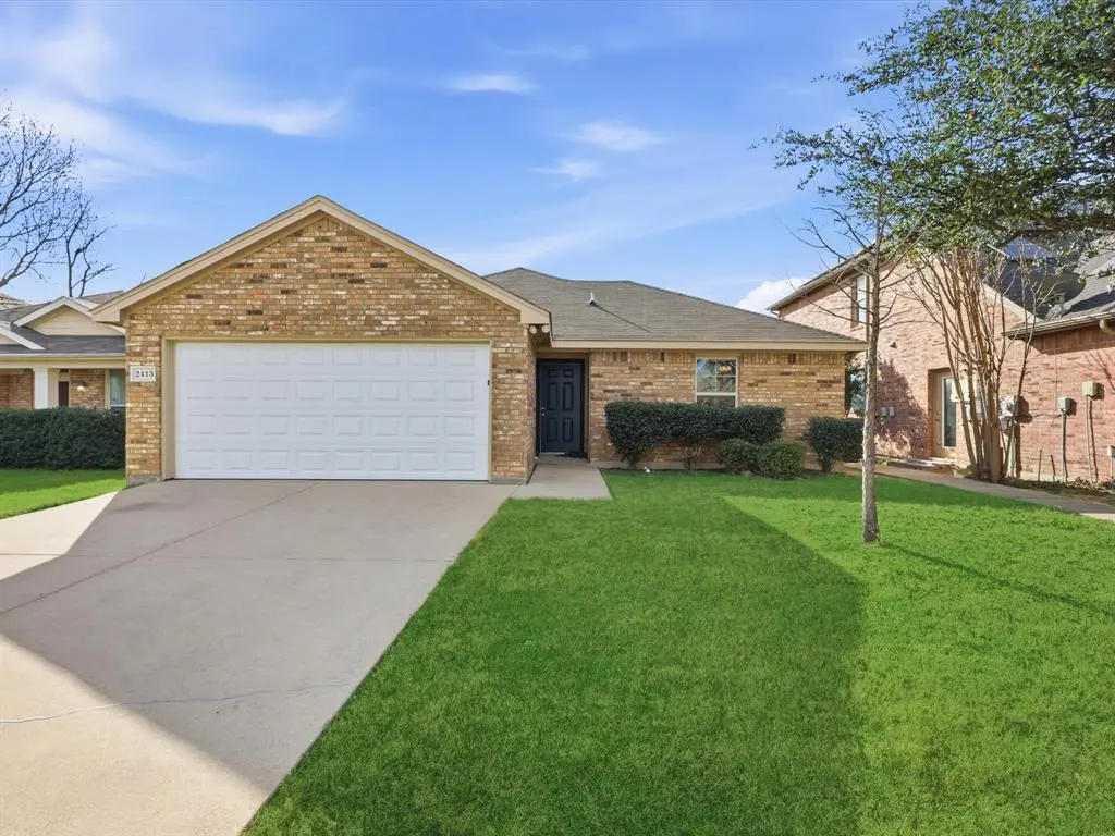 2413 Hawkwood Court, Fort Worth, TX 76123