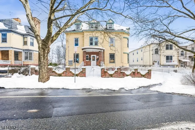 42-46 Mount Prospect Pl, Newark City, NJ 07104