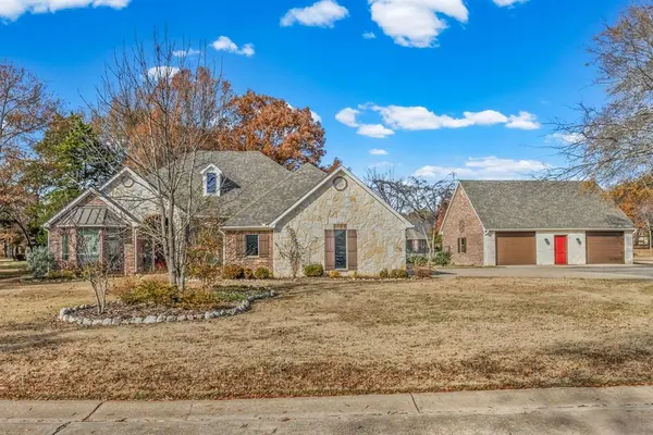 271 Private Road 5943, Yantis, TX 75497