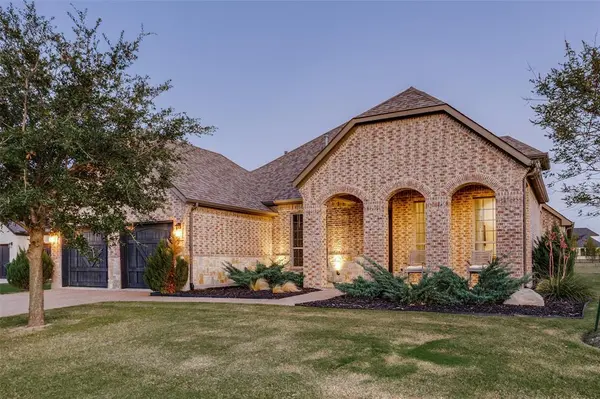 1116 Karsten Ridge Pass, Gunter, TX 75058