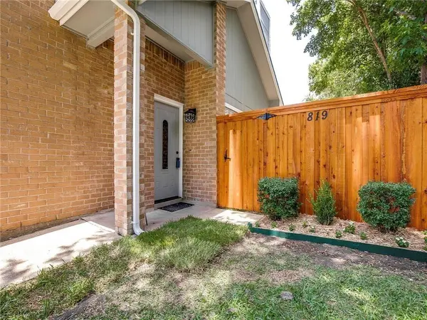 819 Binbrook Drive, Mesquite, TX 75149