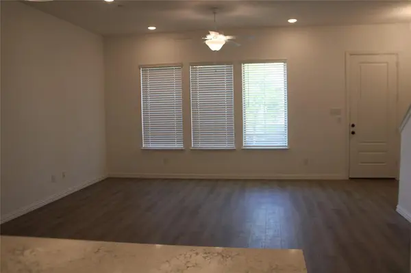 628 Blue Ridge Drive, Mansfield, TX 76063