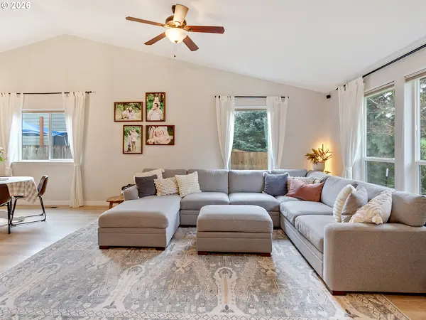 1722 ELK RIVER ST NW, Salem, OR 97304