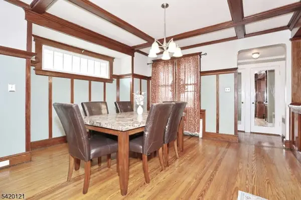 5 Prospect St, Hawthorne Boro, NJ 07506