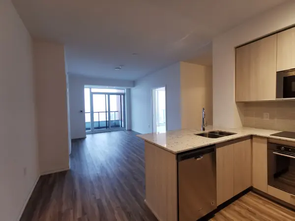 99 Eagle Rock WAY #708, Vaughan, ON L6A 1P9