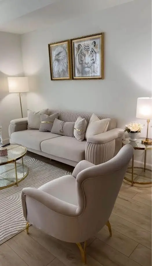 741 King ST #1302, Kitchener, ON N2G 0E9