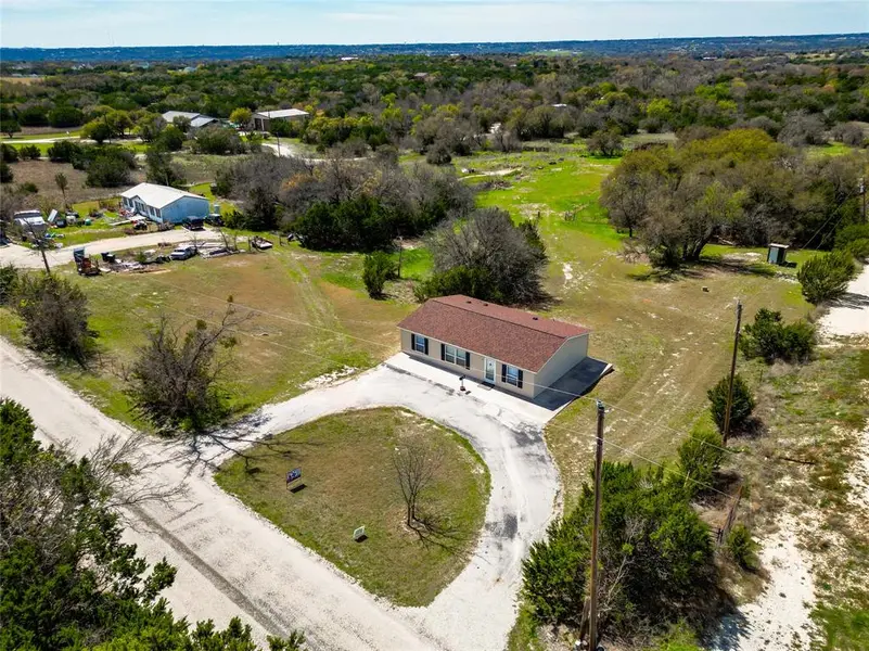 3233 Deer Path Lane, Weatherford, TX 76085