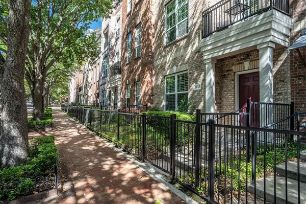 5019 Morris Avenue #22, Addison, TX 75001