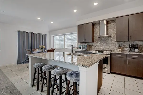 1109 Nighthawk Trail, Alvarado, TX 76009