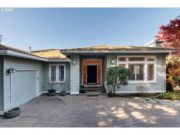 2212 NW PINNACLE DR, Portland, OR 97229