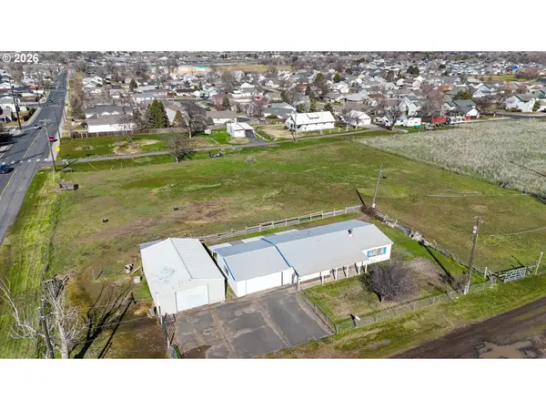 1035 E TAMARACK AVE, Hermiston, OR 97838