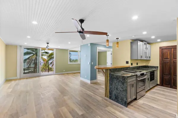 2405 HALE KAHAKAI #409, Hilo, HI 96720