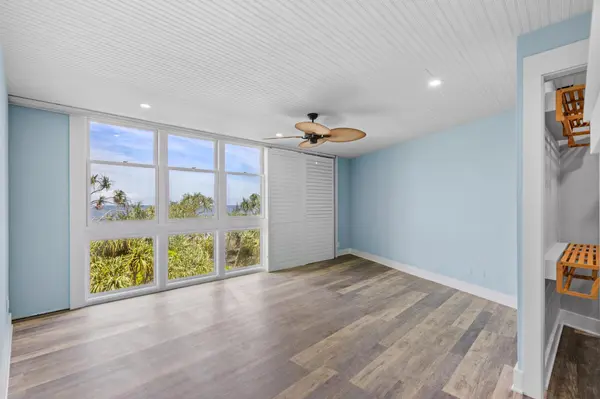 2405 HALE KAHAKAI #409, Hilo, HI 96720