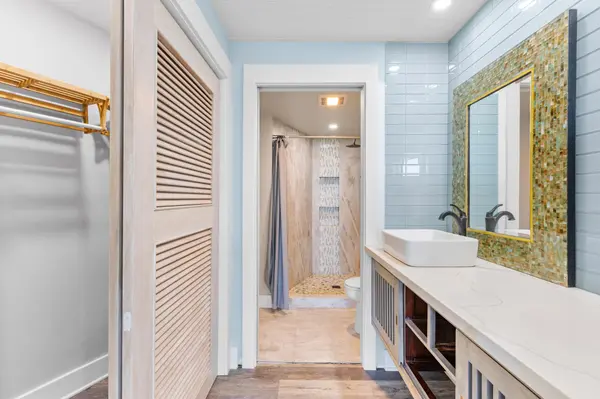 2405 HALE KAHAKAI #409, Hilo, HI 96720