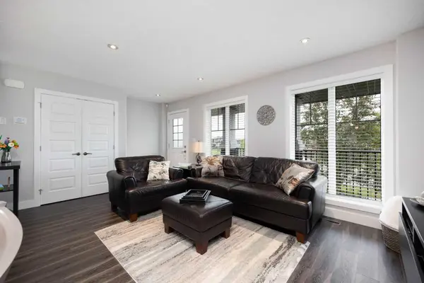 403 Prospect DR, Fort Mcmurray, AB T9K0T8