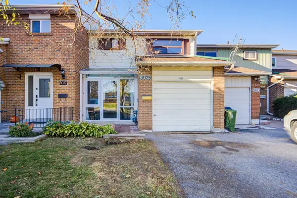 3025 Bridletowne CIR, Toronto E05, ON M1W 2C9