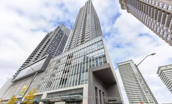 395 Square One DR #4307, Mississauga, ON L5B 0P6