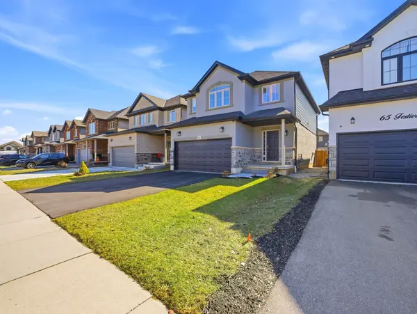 63 Festival WAY, Hamilton, ON L0R 1C0