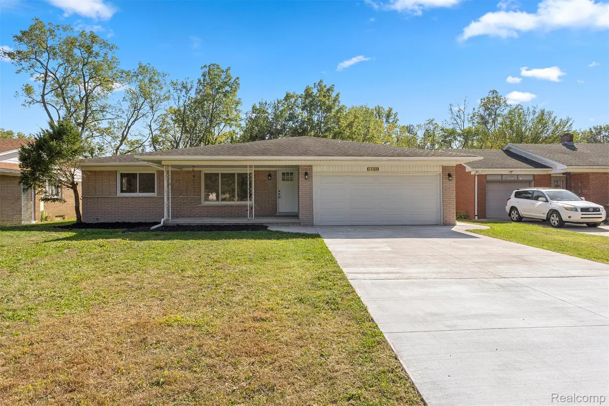 24369 Melody LN, Taylor, MI 48180