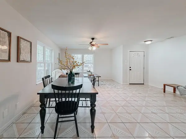 812 W 11th Avenue, Corsicana, TX 75110