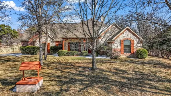 128 Rustling Elm Way,  Azle,  TX 76020
