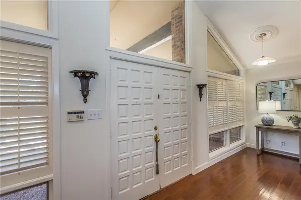 5805 Havenwood Court, Fort Worth, TX 76112