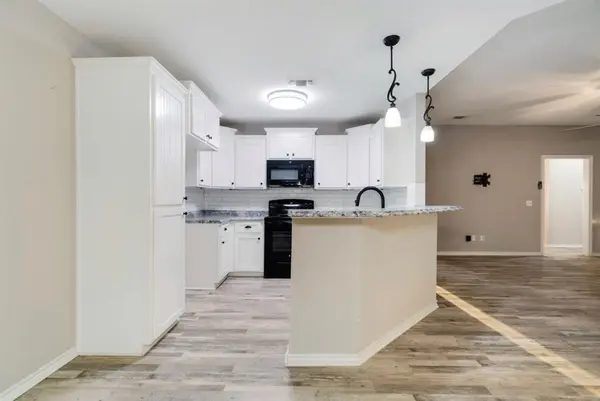 90 44th Street SW, Paris, TX 75460