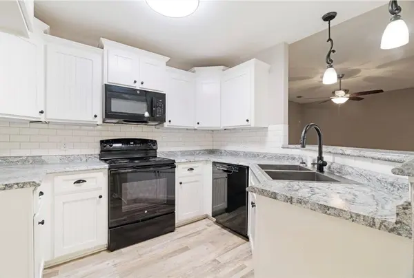 90 44th Street SW, Paris, TX 75460