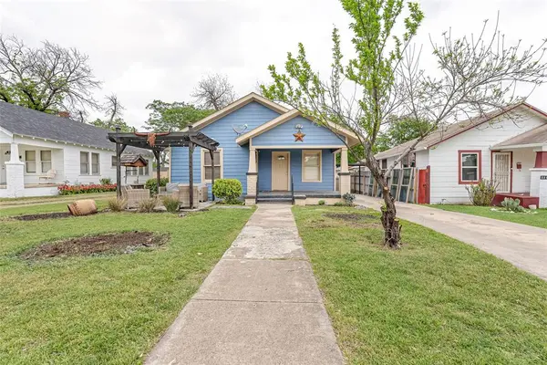 2218 Lincoln Avenue, Fort Worth, TX 76164