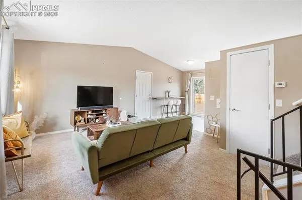 2005 Palm DR, Colorado Springs, CO 80918