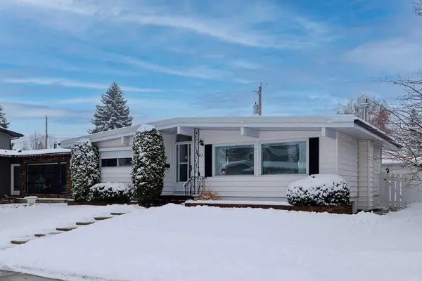 307 Wascana RD SE, Calgary, AB T2J 1H7