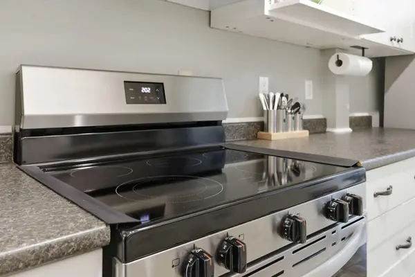 287 Southampton DR SW #2, Calgary, AB T2W2N5