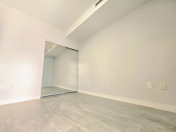 251 Jarvis ST #931, Toronto C08, ON M5B 0C3