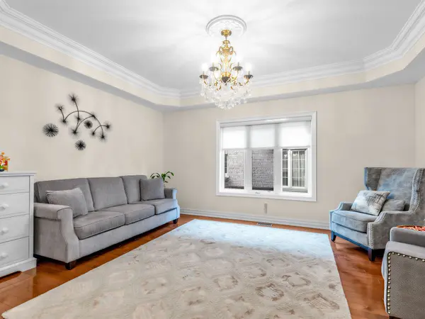 59 Black Walnut CRES, Richmond Hill, ON L4B 3S3