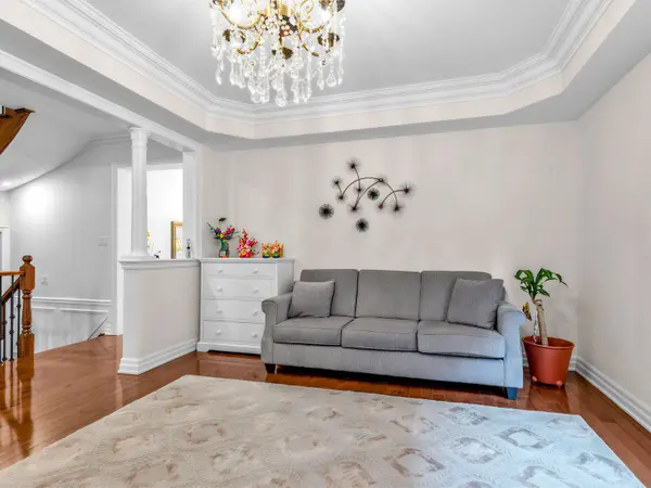 59 Black Walnut CRES, Richmond Hill, ON L4B 3S3