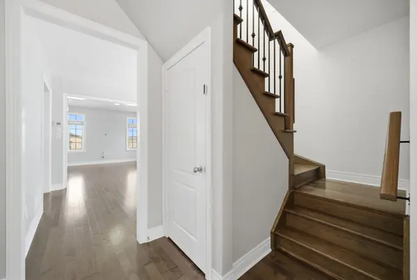 76 Forsyth CRES, Barrie, ON L4N 6R1