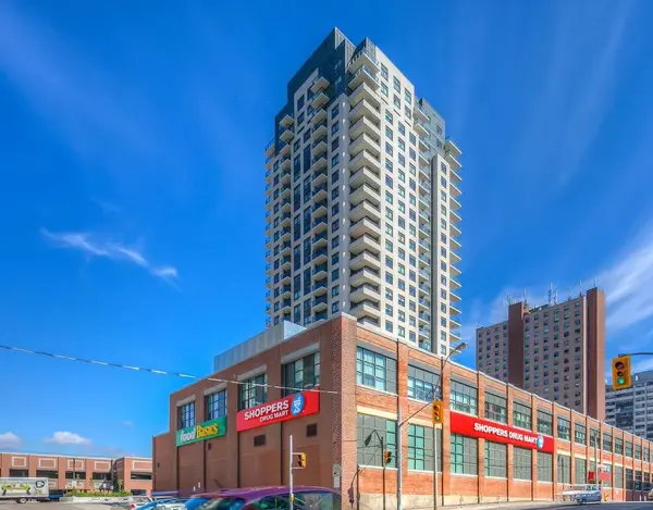 1410 Dupont RD #1803, Toronto W02, ON P1B 8Z4