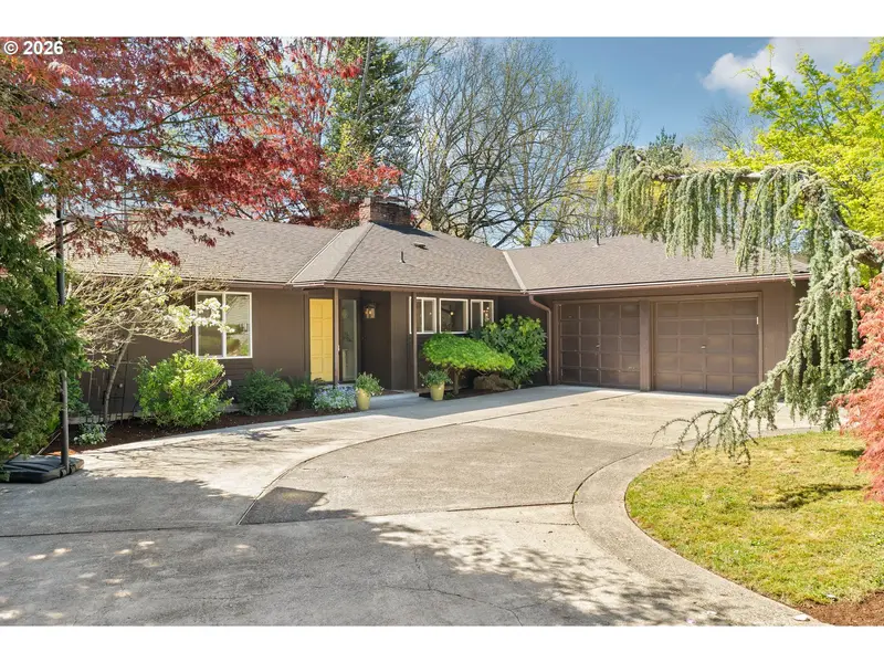 2370 SW TIMBERLINE DR, Portland, OR 97225