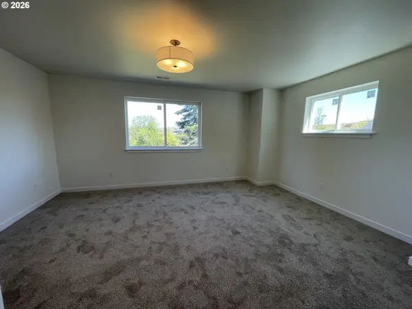 20761 NE Thompson TER, Fairview, OR 97024