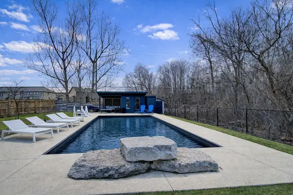 39 Gilpin CRES, Collingwood, ON L9Y 0Z1